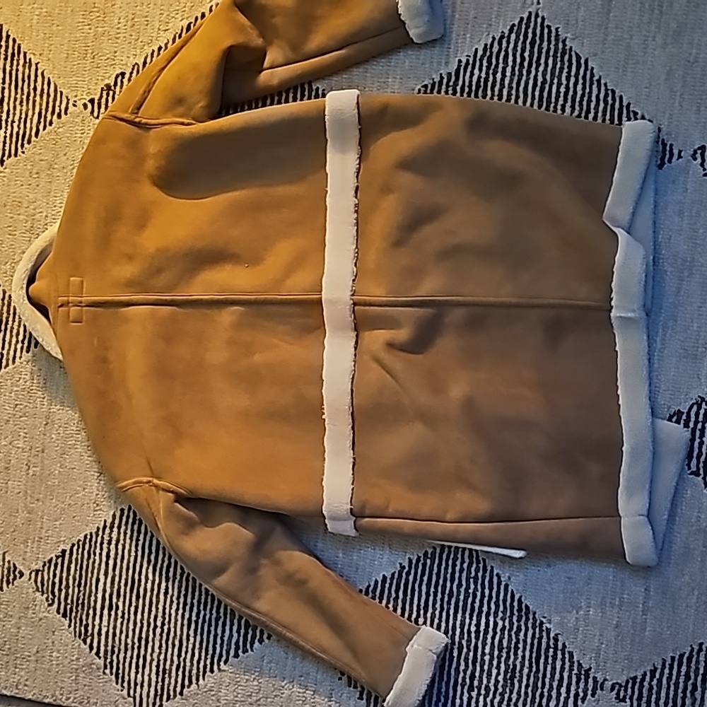 Coat - Picture 2 of 3